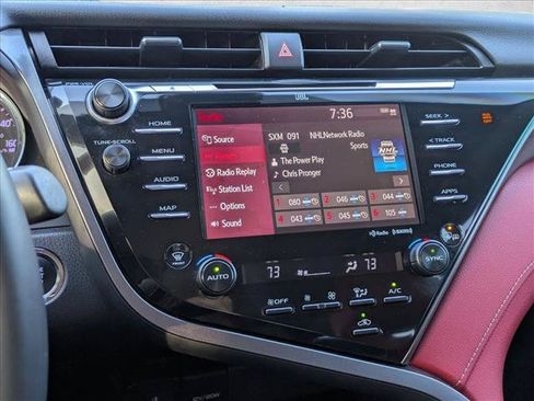Used 2020 Toyota Camry XSE w/ Navigation Package FWD image 12