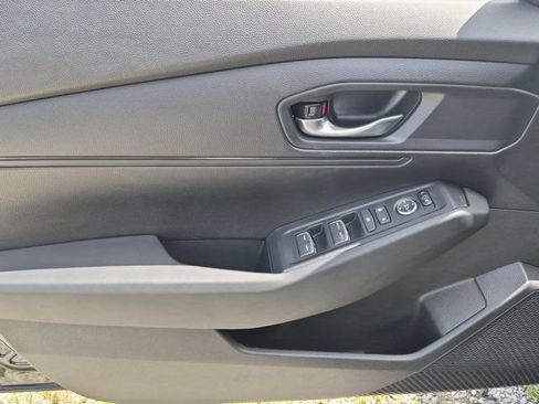 Used 2025 Honda Accord LX image 11