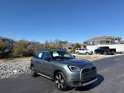 Certified 2025 MINI Cooper Countryman S image 7