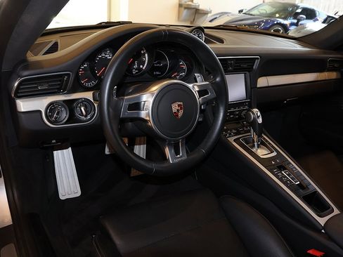 Used 2014 Porsche 911 Turbo S image 6