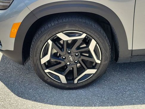 Certified 2024 Kia Seltos SX w/ SX Sunroof Package AWD/4WD image 5