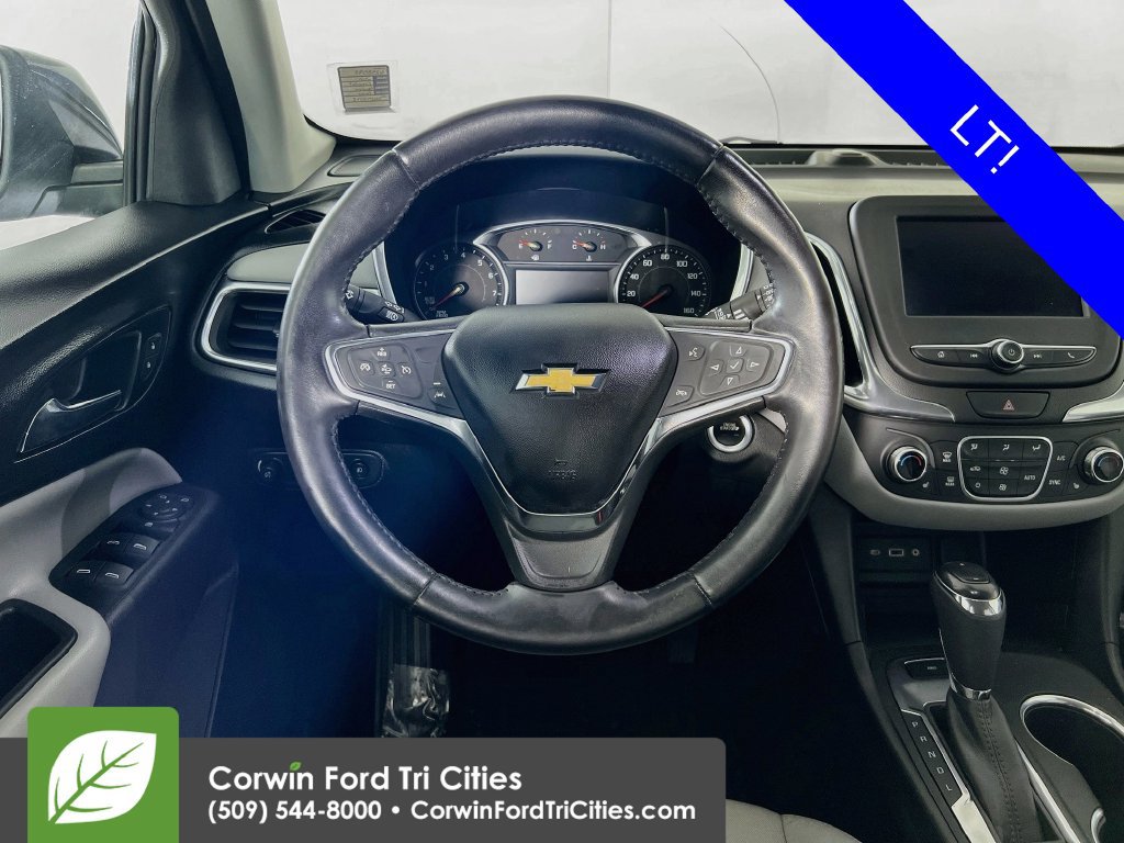 Used 2020 Chevrolet Equinox LT w/ Driver Convenience Package AWD/4WD image 24