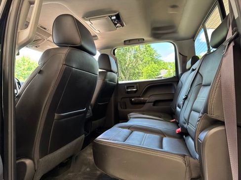 Used 2016 GMC Sierra 2500 Denali w/ Duramax Plus Package AWD/4WD image 11