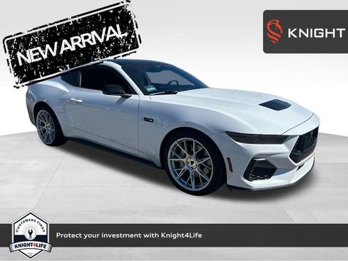 Used 2024 Ford Mustang GT Premium image 1