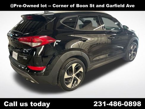 Used 2016 Hyundai Tucson Sport AWD/4WD image 5