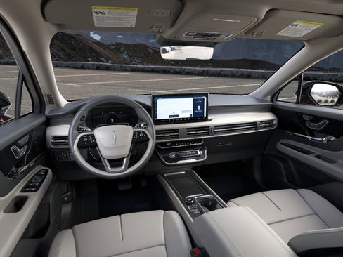New 2026 Lincoln Corsair Premiere AWD/4WD image 9
