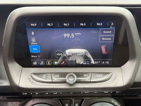 Used 2021 Chevrolet Camaro LT w/ Technology Package RWD image 27