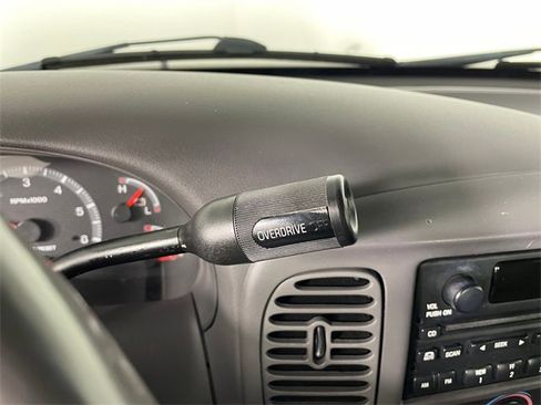 Used 2002 Ford F150 King Ranch image 8