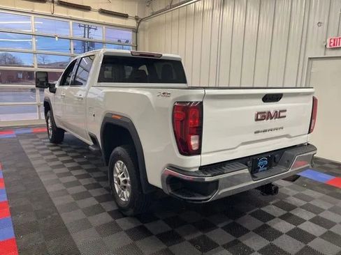 Used 2021 GMC Sierra 2500 SLE w/ X31 Off-Road Package image 5