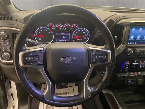 Used 2021 Chevrolet Silverado 1500 LT Trail Boss w/ Bed Protection Package image 15