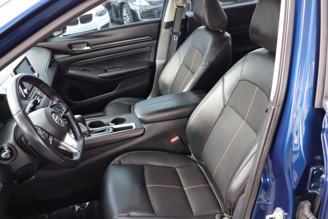 Used 2020 Nissan Altima 2.5 SR FWD image 25