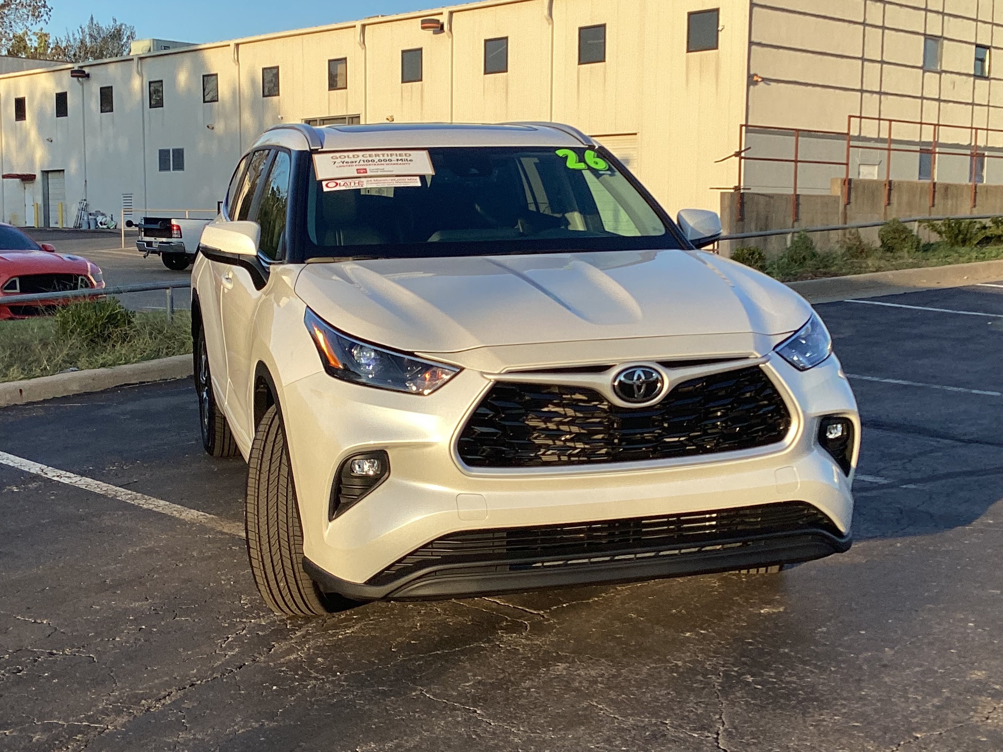 Certified 2026 Toyota Highlander XLE AWD/4WD image 13