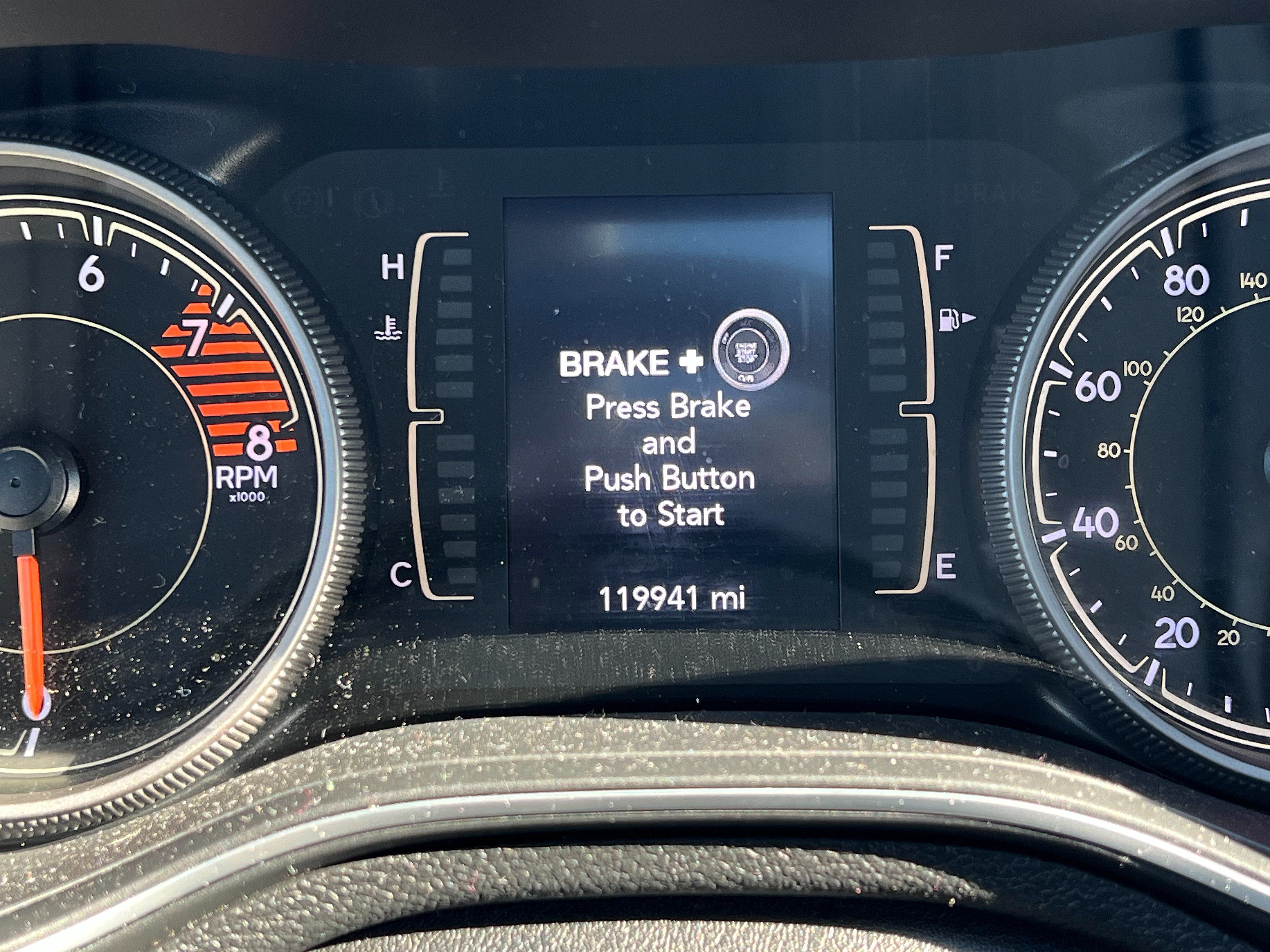 Used 2019 Jeep Cherokee Latitude Plus AWD/4WD image 11
