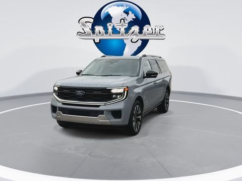 New 2025 Ford Expedition Max Platinum w/ Platinum Ultimate Package image 4
