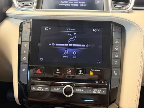 Used 2022 INFINITI QX50 Luxe FWD image 11