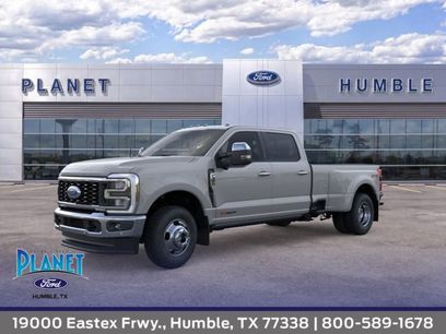 New 2026 Ford F350 Lariat w/ Lariat Premium Package