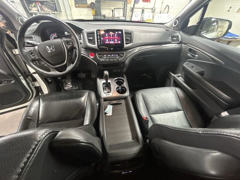 Used 2018 Honda Pilot EX-L image 22