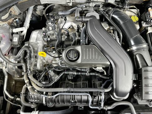 Used 2024 Volkswagen Jetta S FWD image 31