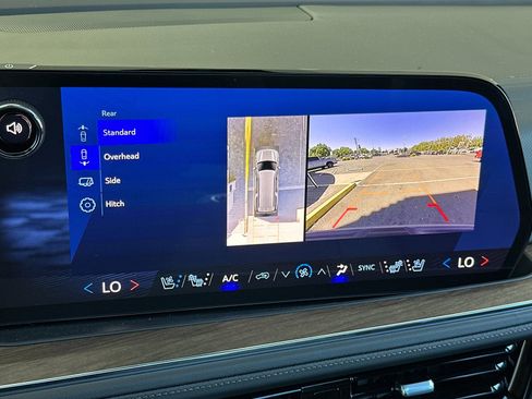 New 2025 Chevrolet Suburban High Country image 25