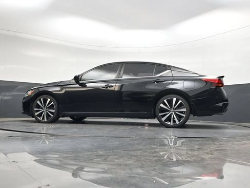 Used 2021 Nissan Altima 2.5 SR FWD image 37