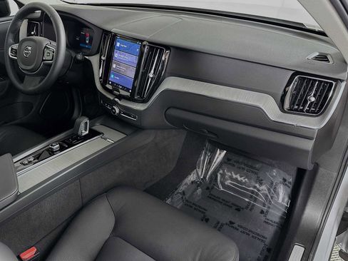 Used 2025 Volvo XC60 T8 Plus w/ Protection Package Premier image 27