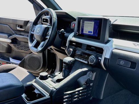 Used 2024 Toyota Tacoma TRD Off-Road AWD/4WD image 11