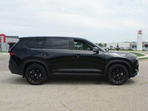 Used 2026 Toyota Grand Highlander AWD Hybrid image 22