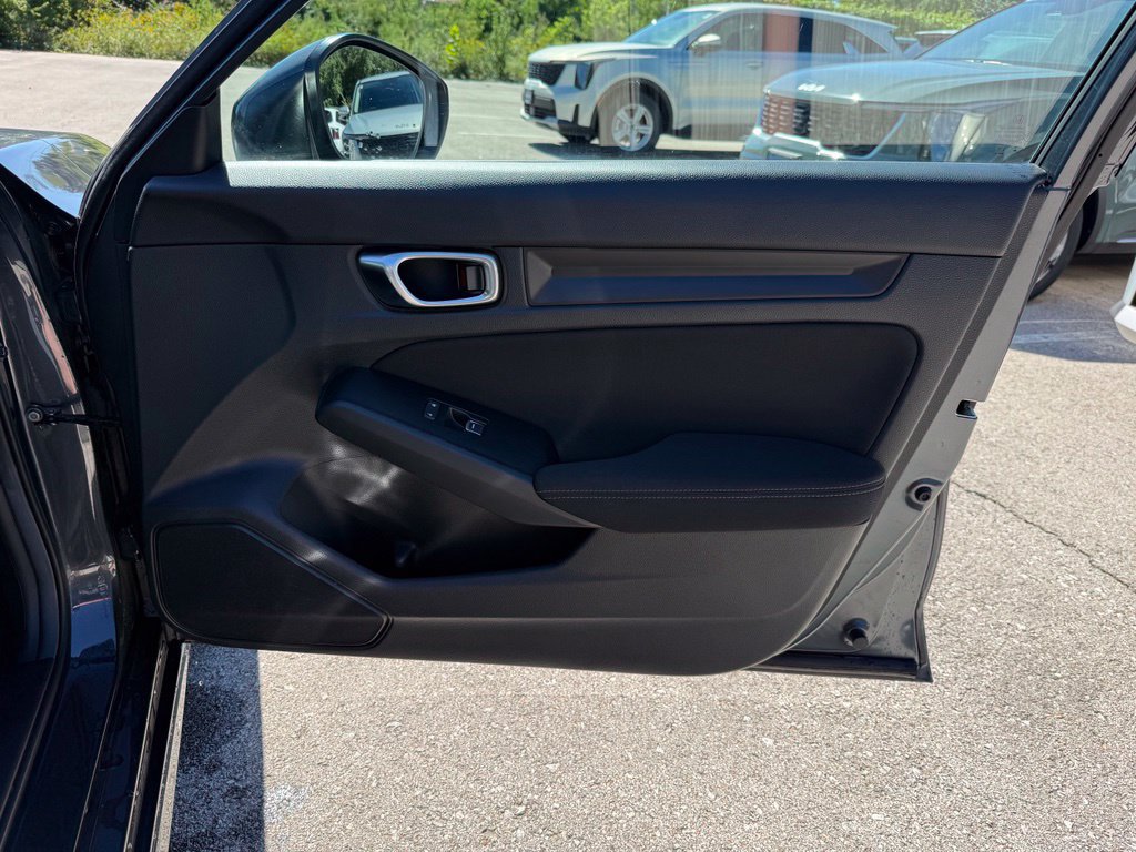 Used 2025 Honda Civic LX image 16