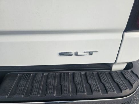 Used 2025 GMC Sierra 1500 SLT image 11