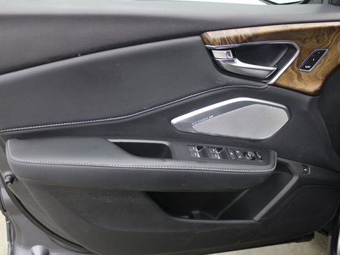 Used 2020 Acura RDX AWD w/ Advance Package image 11