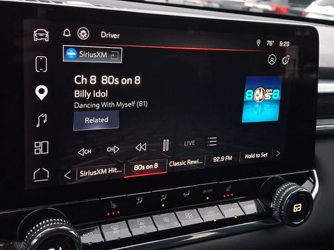 Used 2023 GMC Canyon Elevation w/ Convenience Package AWD/4WD image 18