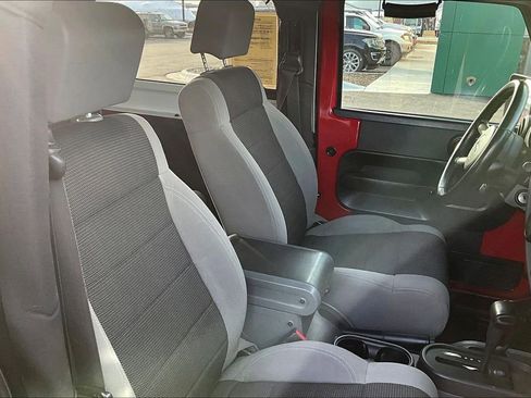 Used 2007 Jeep Wrangler X image 7
