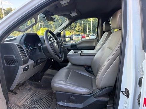 Used 2020 Ford F250 XL w/ Power Equipment Group AWD/4WD image 11