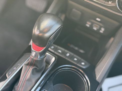 Used 2022 Chevrolet TrailBlazer RS w/ Sun and Liftgate Package image 21