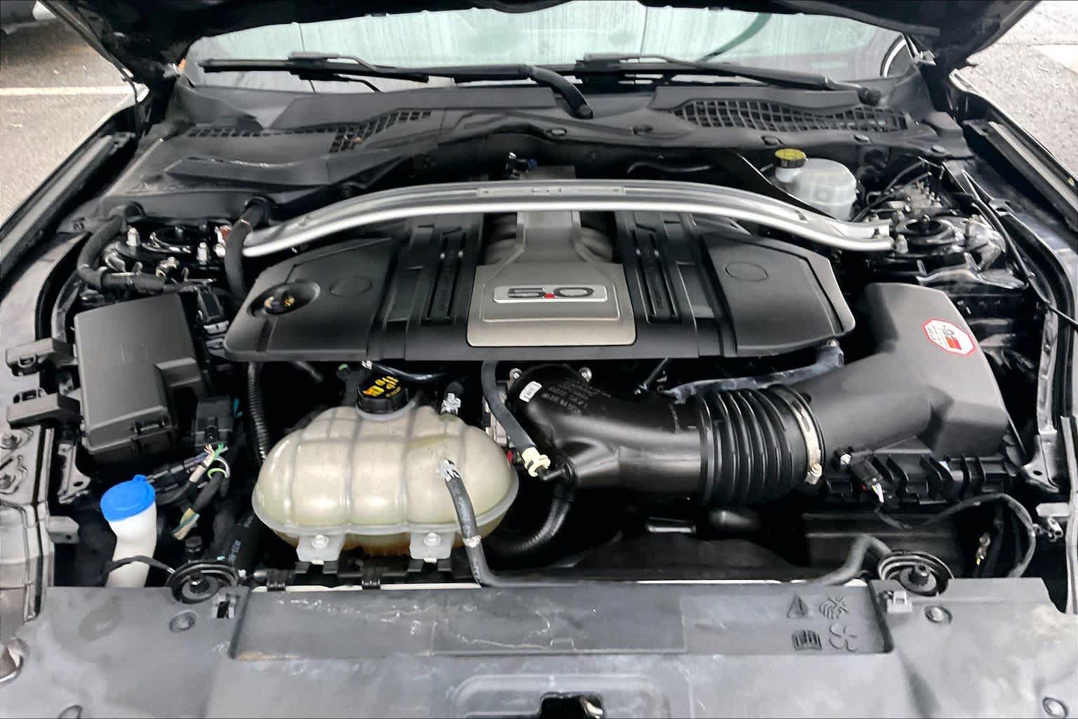 Used 2020 Ford Mustang GT Premium w/ GT Performance Package RWD image 32