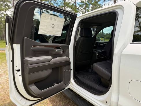 New 2026 GMC Sierra 1500 Elevation w/ Elevation Premium Package AWD/4WD image 25