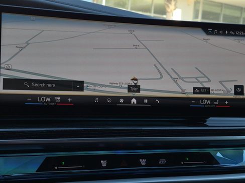 Certified 2024 BMW 760i xDrive image 21