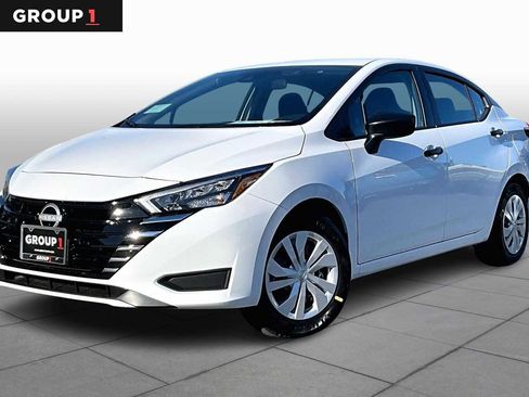 New 2025 Nissan Versa S image 1