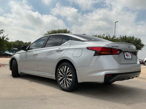 New 2026 Nissan Altima 2.5 SV FWD image 6