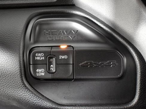 Used 2024 RAM 3500 Laramie w/ Night Edition image 34