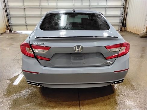 Used 2022 Honda Accord Sport image 8