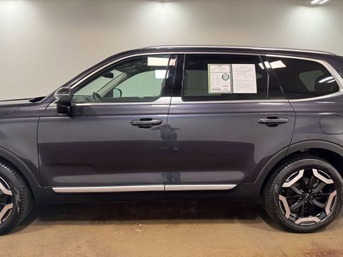 Used 2025 Kia Telluride S AWD/4WD image 36