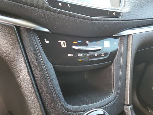 Used 2023 Cadillac XT5 Premium Luxury FWD image 22