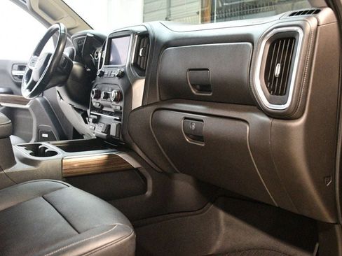 Used 2021 Chevrolet Silverado 1500 LT Trail Boss w/ Convenience Package II image 31