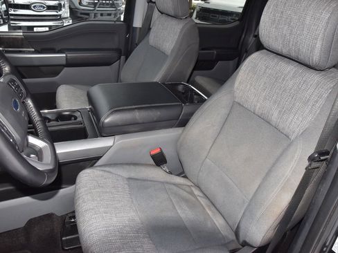 Certified 2021 Ford F150 XLT w/ Equipment Group 302A High image 31