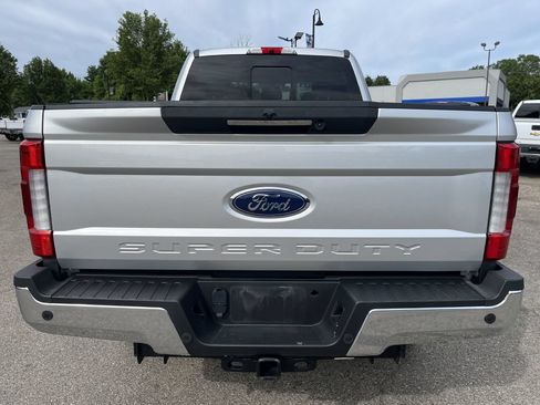 Used 2018 Ford F250 Lariat w/ Lariat Ultimate Package AWD/4WD image 7