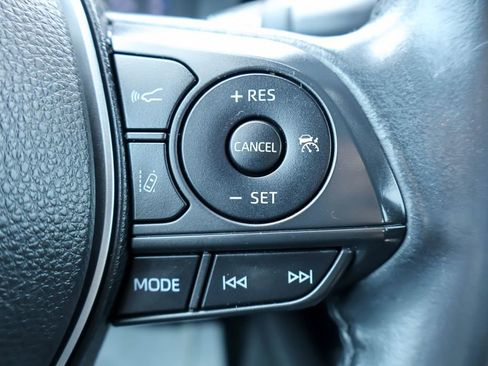 Used 2021 Toyota Corolla SE image 14