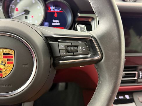Used 2025 Porsche Macan S image 23