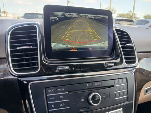 Used 2016 Mercedes-Benz GLE 350 w/ Premium Package image 28