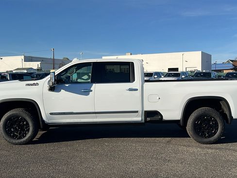 New 2026 Chevrolet Silverado 3500 High Country w/ High Country Premium Package image 9